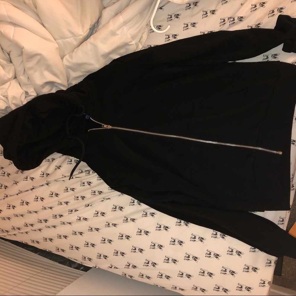 H&M